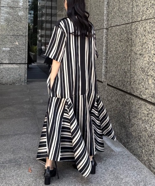 ADORE（アドーア） ワンピース ボールドストライプジャガード