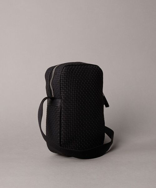 Calvin Klein（カルバン・クライン） ショルダーバッグ クロスボディ