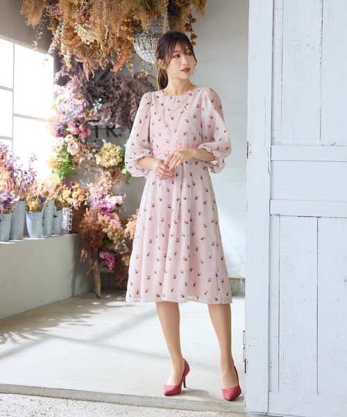 Rose Tiara（ローズティアラ） ワンピース 「美シルエット」つぼみ刺繍