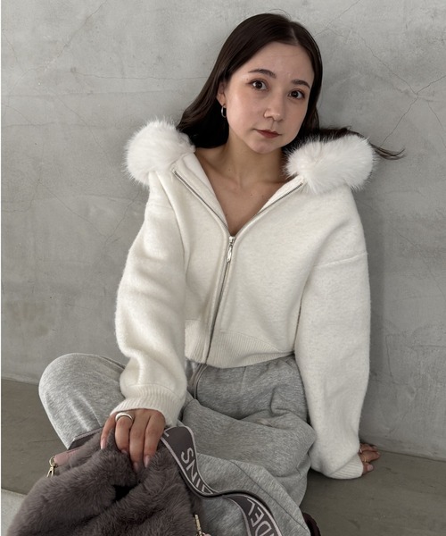 SNIDEL（スナイデル） パーカー Sustainableファー付きニットパーカー