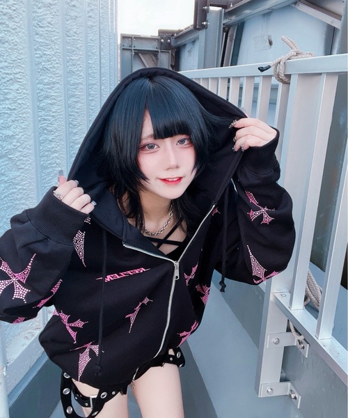 REFLEM（レフレム） パーカー 「REFLEM/レフレム」クロス総柄ライン