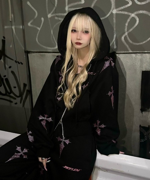 REFLEM（レフレム） パーカー 「REFLEM/レフレム」クロス総柄ライン