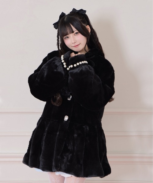 Honey Cinnamon（ハニーシナモン） コート アウター ぽんぽんリボン