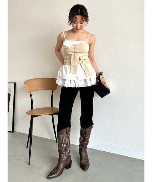 LILY BROWN（リリーブラウン） パンツ レイヤードフレアパンツ