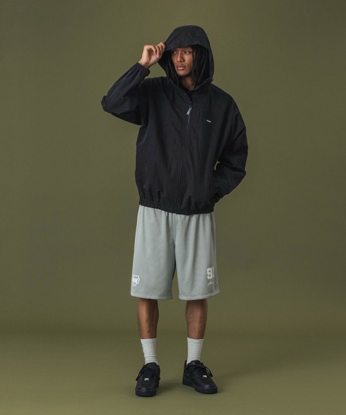 XLARGE（エクストラ ラージ） ナイロンジャケット RAGLAN HOODED