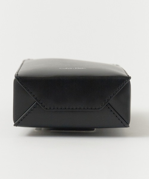 試着程度）カルバンクライン レザーウエストポーチ Calvin Klein