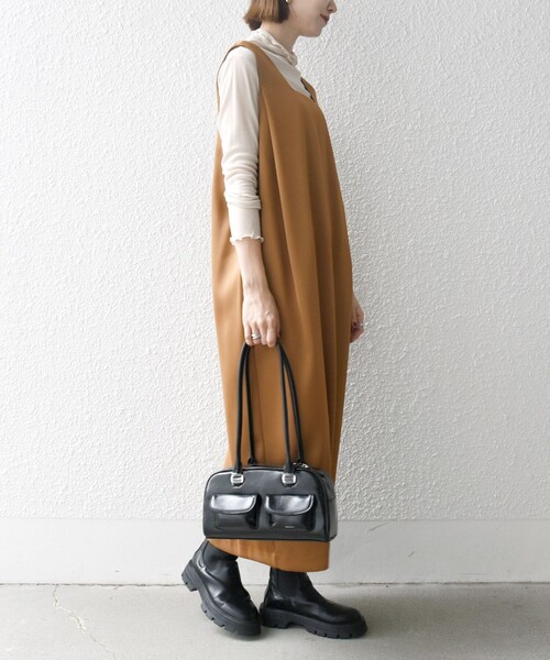 SHIPS any ワンピース any:「手洗い可能」サテン スクエアネック