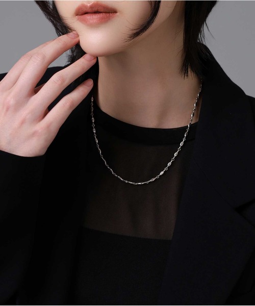 LION HEART（ライオンハート） ネックレス “HOWL”オーバルデザイン