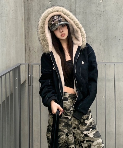 ALMO ブルゾン アウター 「LAMPOON」フェイクファーフードブルゾン