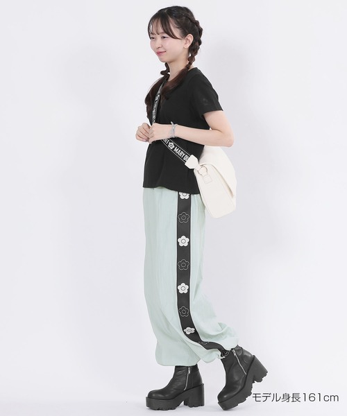 MARY QUANT（マリークヮント） パンツ マリークワント デイジーライン