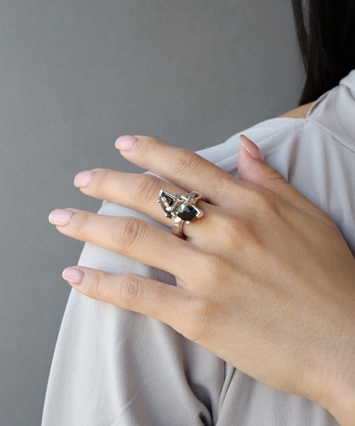 e.m.（イーエム） 指輪 リング SILVER925ブラックジルコニアゆれリング