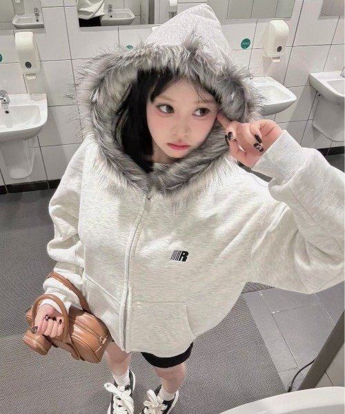 ファー付きパーカーのおすすめ人気商品一覧 通販 - Yahoo!ショッピング