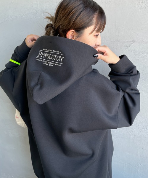 PENDLETON（ペンドルトン） パーカー 別注 フード刺繍ロゴ ダンボール
