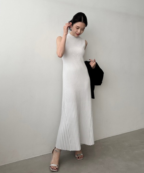 anuans（アニュアンス） ニットワンピース MEDIUM グレー系その他