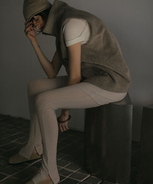 ETRE TOKYO（エトレトウキョウ） レギンス スパッツ カットソースリム