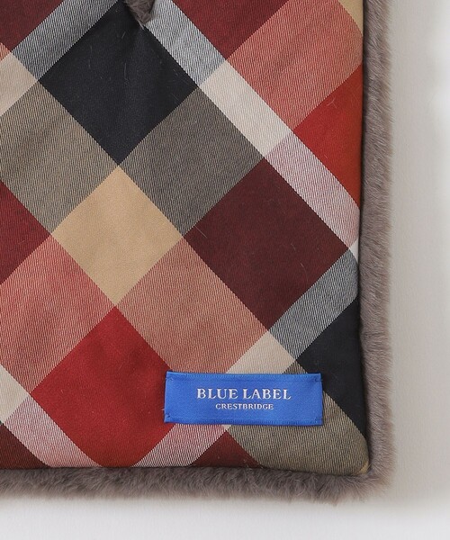 BLUE LABEL CRESTBRIDGE（ブルーレーベルクレストブリッジ） マフラー