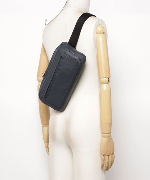 NAOTO SATOH ウエストポーチ スクエアボディバッグ レザー メンズ