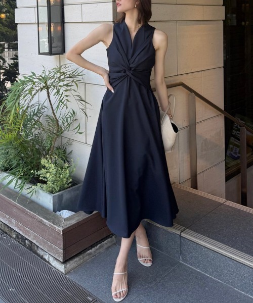 anuans（アニュアンス） ワンピース ツイストギャザーワンピース