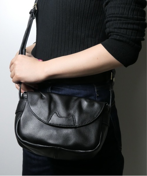 tsumori chisato CARRY（ツモリチサトキャリー） ショルダーバッグ