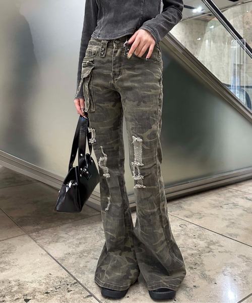 sedacle girl（セダクルガール） パンツ 迷彩スタッズベルボトム