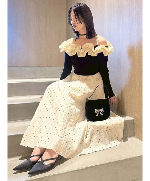 LILY BROWN（リリーブラウン） ワンピース フリルカラーニットコンビ