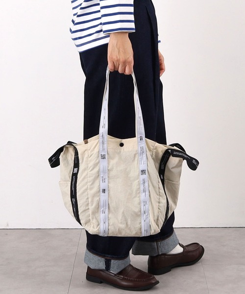 COOCO（クーコ） トートバッグ モノトーンロゴテープx軽量ナイロン