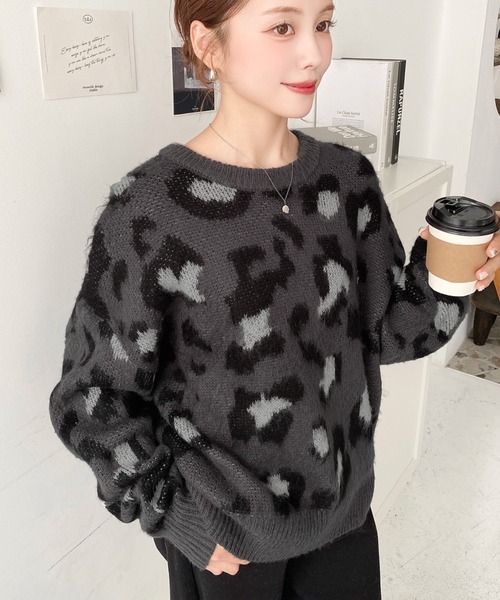 moment+ ニット セーター ニュアンスレオパード柄ジャガードニットプル