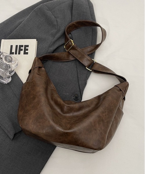 gossip!ロサンゼルス ショルダーバッグ バッグ Y2K 大容量バッグ