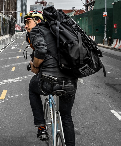 CHROME（クローム） デイバック リュック PRO BARRAGE - BLACK/RED