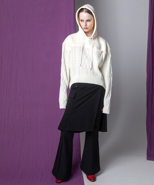 AULA AILA（アウラ アイラ） パーカー 3ファブリックケープルフーディ