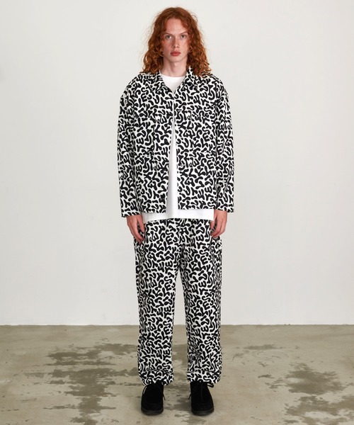 Revo. パンツ バクテリアカモパターン セミワイド イージーパンツ