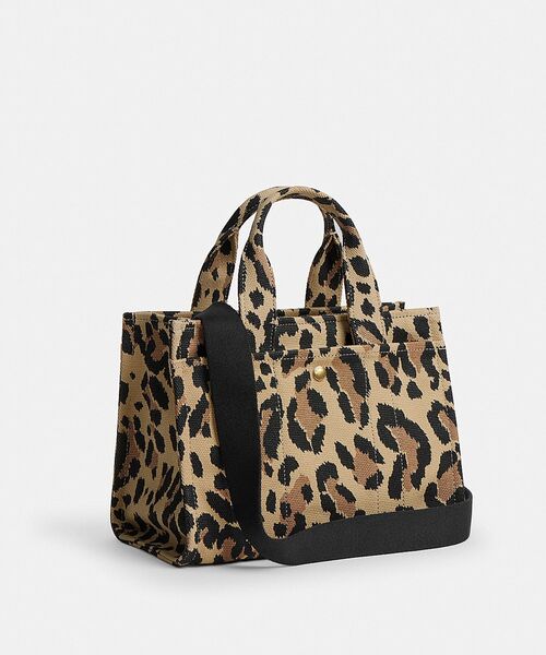 COACH（コーチ） トートバッグ カーゴ トート 26・レオパード プリント