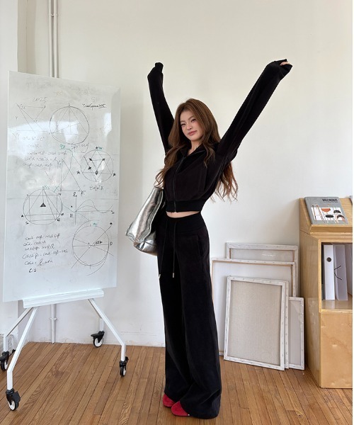 Aelina セットアップ フリーススウェット＋ハイウエストスラックス