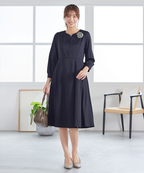 Tiaclasse ワンピース ハートネックくるみ釦ワンピース : ZOZOTOWN