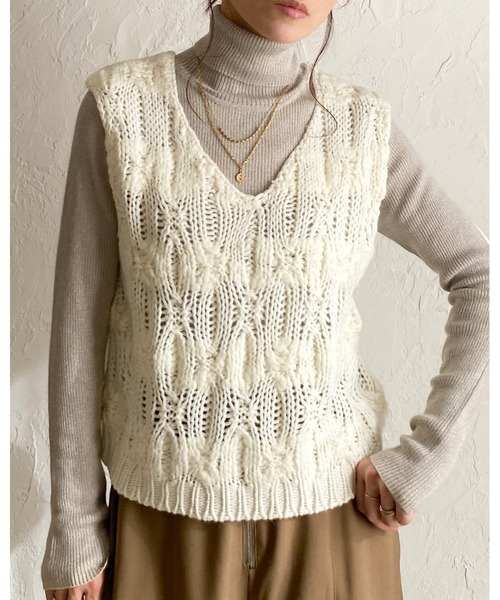 She's Closet ベスト ジレ ローゲージケーブル手編み風vネックショート