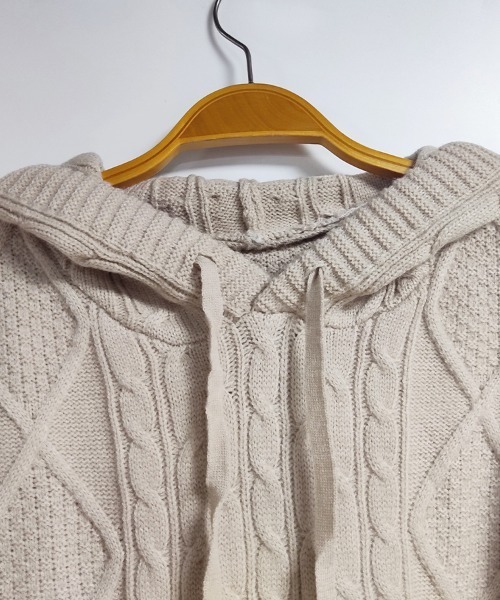 ニット セーター ケーブル編み×ボーダー袖フード付きニットトップス