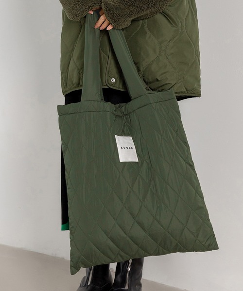 DAY CLOSET トートバッグ 「A4対応」ムード漂う英字タグキルティング