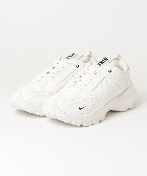 NIKE（ナイキ） ローカットスニーカー 23cm オフホワイト レディース