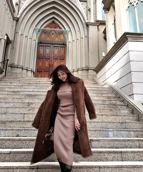 THEODORIC.dy（セオドリックディ） ワンピース オフショルダーニット