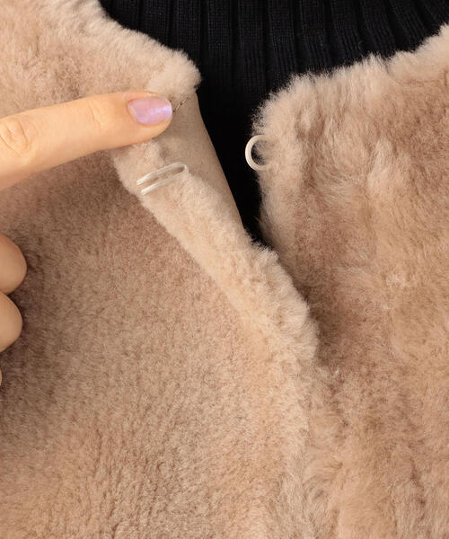 TOMORROWLAND（トゥモローランド） ベスト DES PRES ムートン ジレ