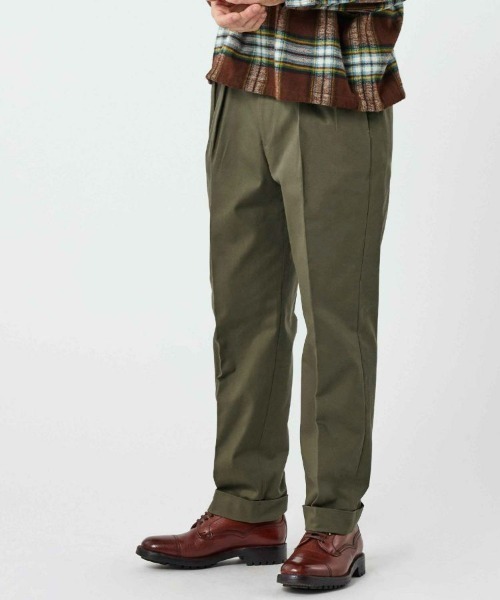 BRITISH MADE パンツ オフィサーパンツ/ポーツマス(コットンドリル