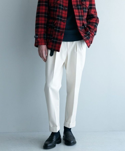 BRITISH MADE パンツ オフィサーパンツ/ポーツマス(コットンドリル