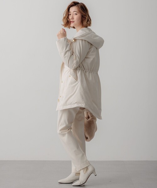 ダウンコート ダウンジャケット 「滝沢眞規子さん着用/一部店舗限定/撥