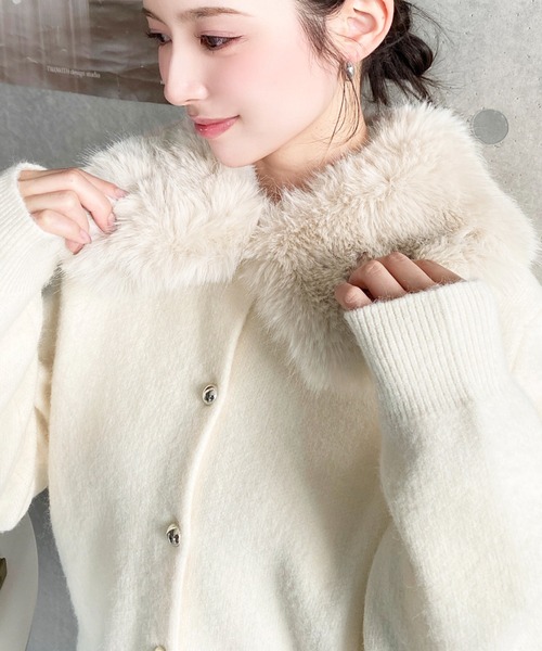 moment+ カーディガン フェイクファーティペット付き金ボタンもちもち