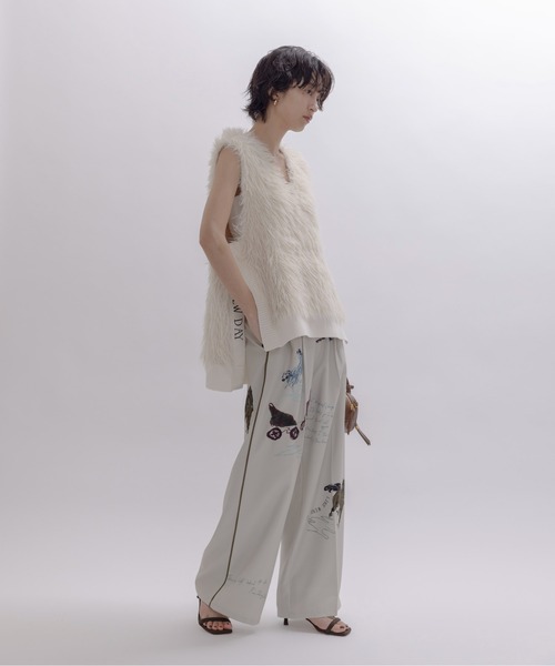 Eimee Law（エイミーロウ） ベスト ジレ サイド刺繍テープシャギー