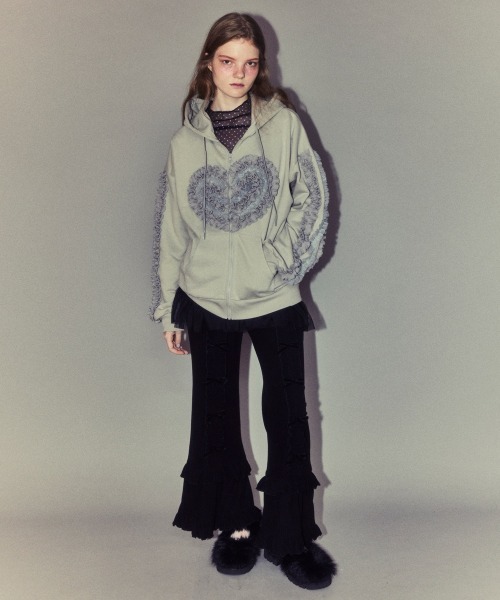 Candy Stripper（キャンディーストリッパー） パーカー HEART FRILL