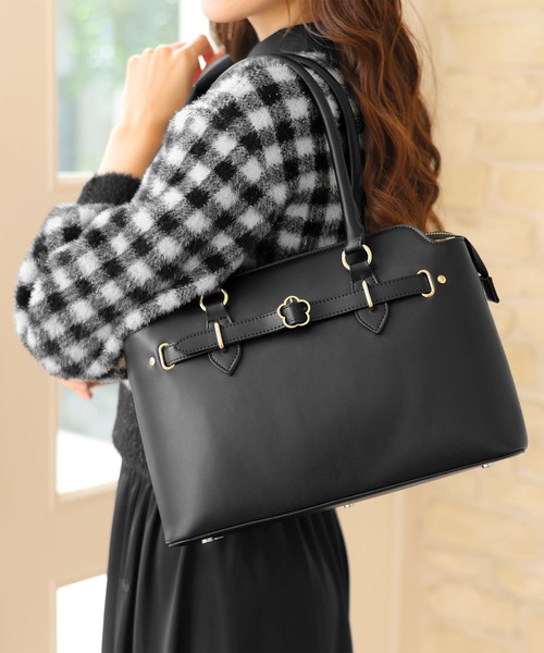 MARY QUANT（マリークヮント） トートバッグ マリークワント デイジー