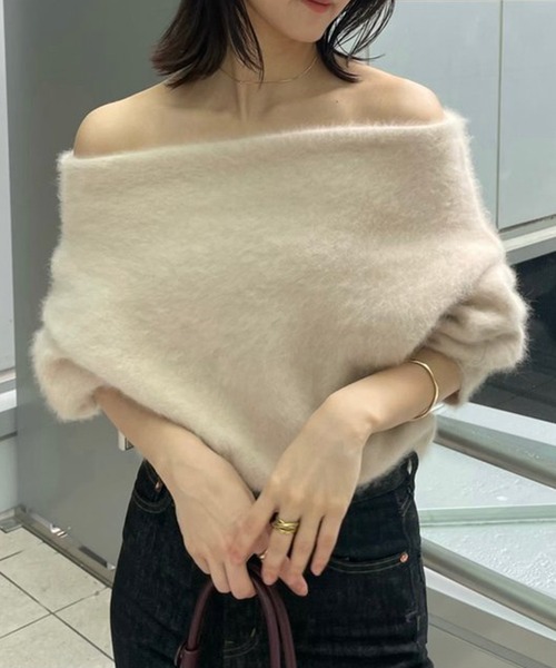 anuans（アニュアンス） ニット ラクーンフォックスオフショルニット