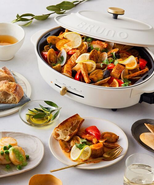 BRUNO ホットプレート オーバル型 クリーム色 BRUNO ホットプレート