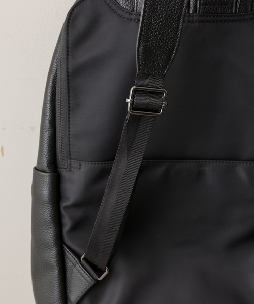 ear PAPILLONNER（イア パピヨネ） デイバック リュック 「本革/A4